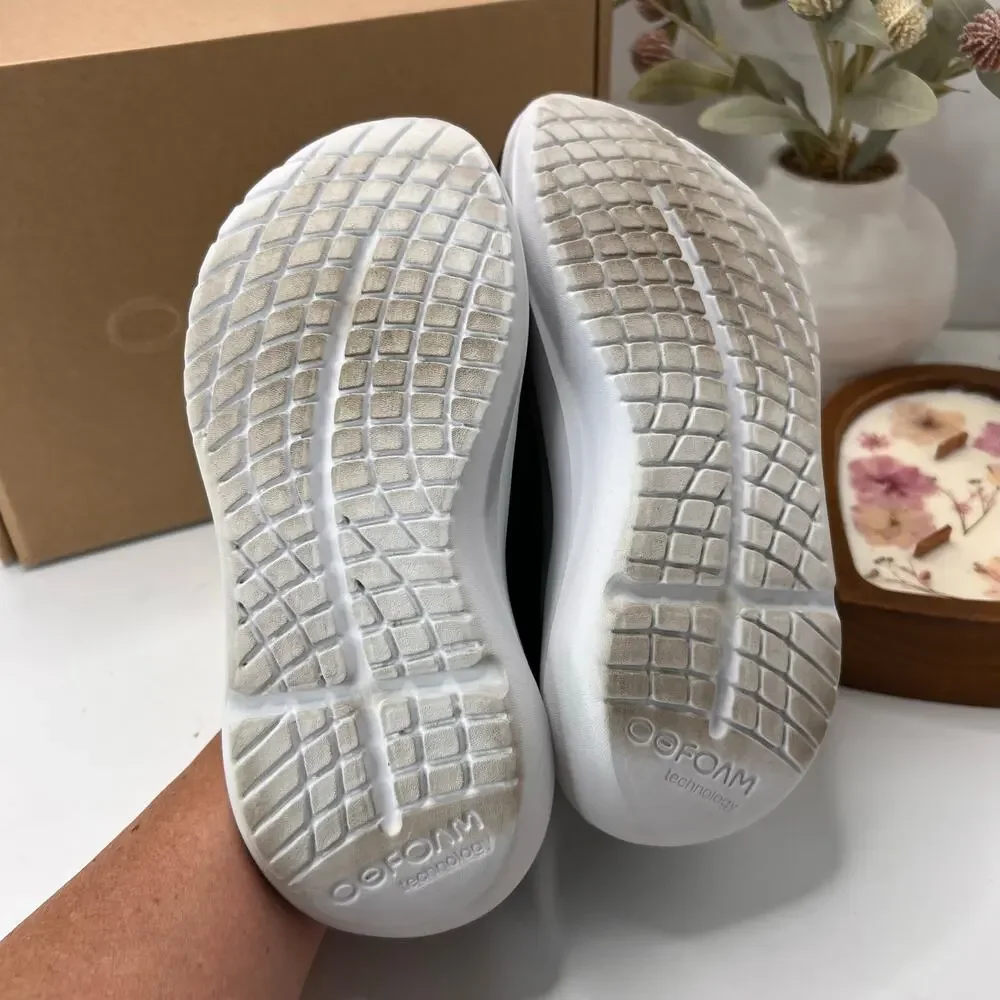 OOFOS OOmy Stride Recovery Sneakers White/Black Style 5077 Women's 5 Athleisure